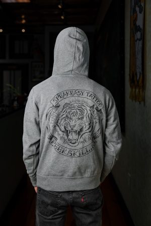 Pullover hoodie with Tiger graphic on back